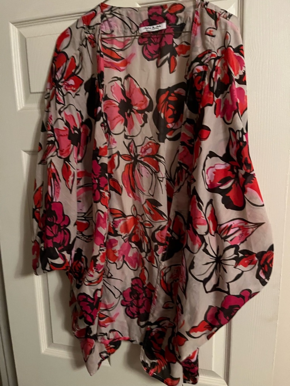 Anna & Ava Floral Draped Cardigan in Pink, Red & Black